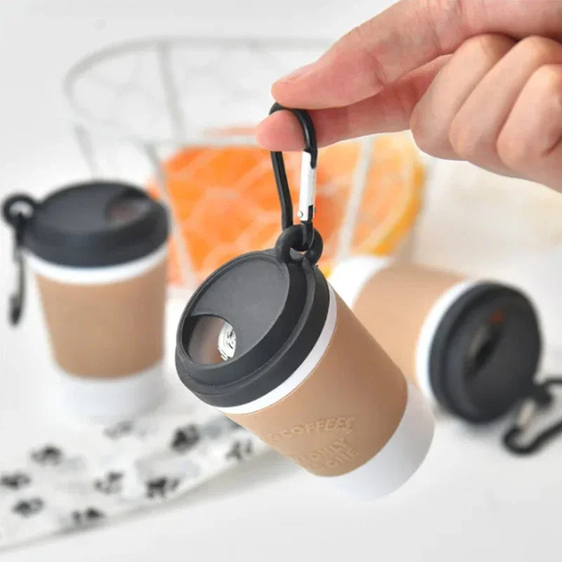 Dispensador de Bolsas para Perro | Diseño Taza de Café